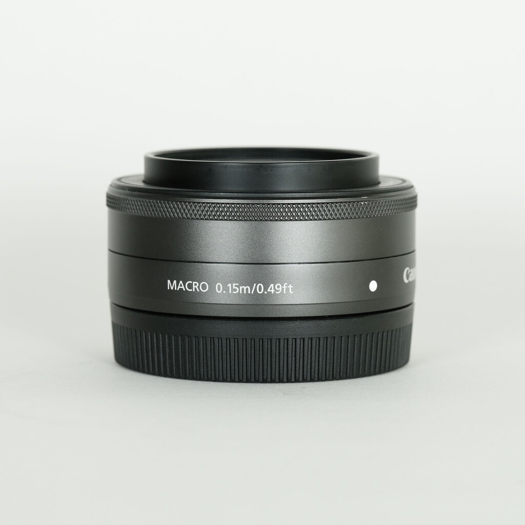Canon EF-M22mm F2 STM Canon EF-M22mm F2 STM