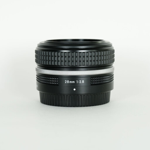 Nikon NIKKOR Z 28mm f/2.8を徹底解説。愛用者のレビュー・作例