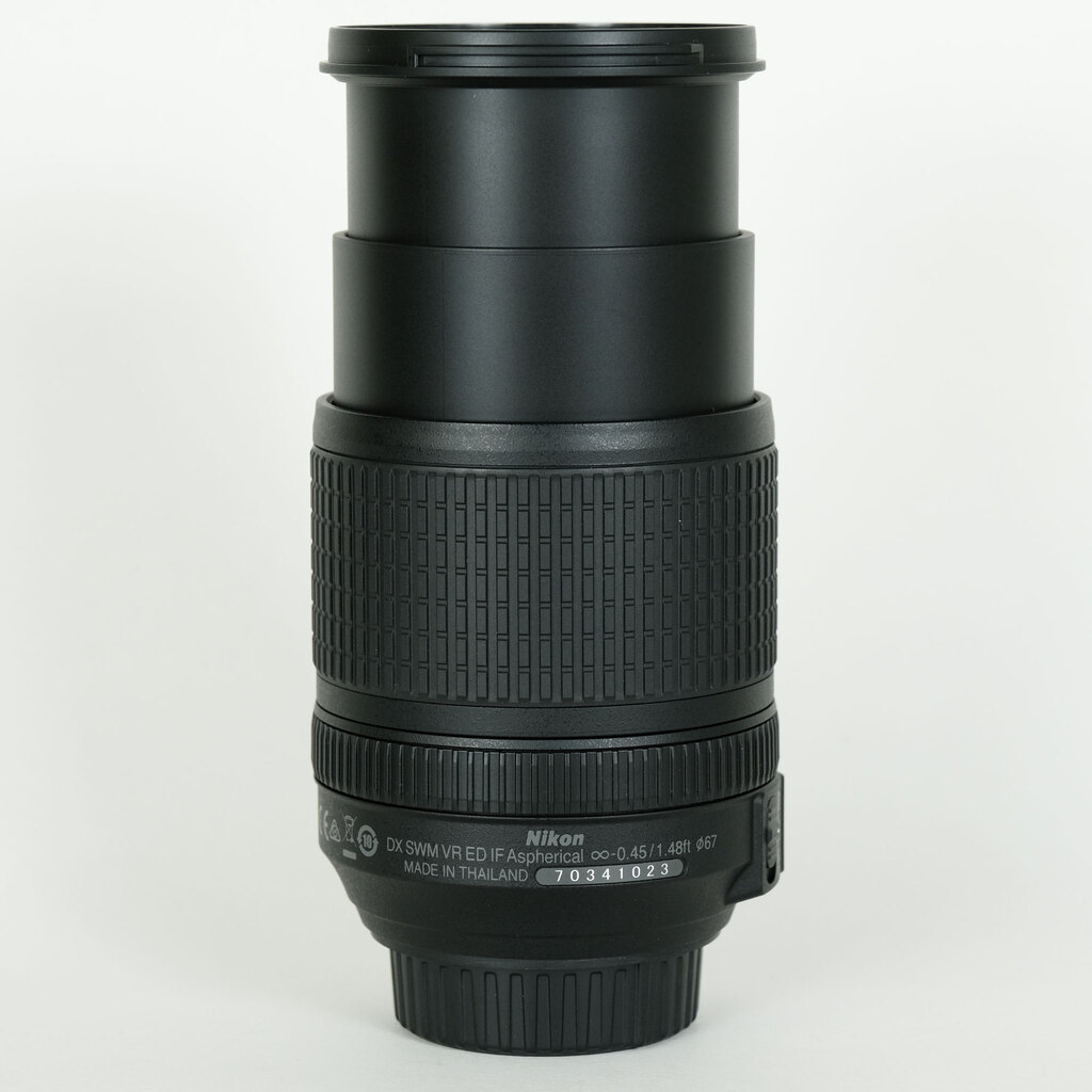 Nikon AF-S DX NIKKOR 18-140mm F3.5-5.6G ED VR Nikon AF-S DX NIKKOR 18-140mm F3.5-5.6G ED VR