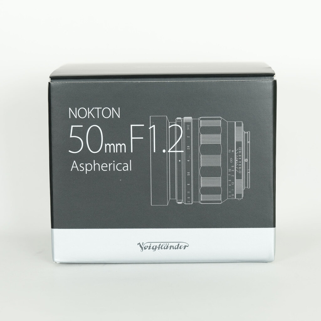 Voigtlander NOKTON 50mm F1.2 Aspherical E-mount (ソニーE用) Voigtlander NOKTON 50mm F1.2 Aspherical E-mount (ソニーE用)