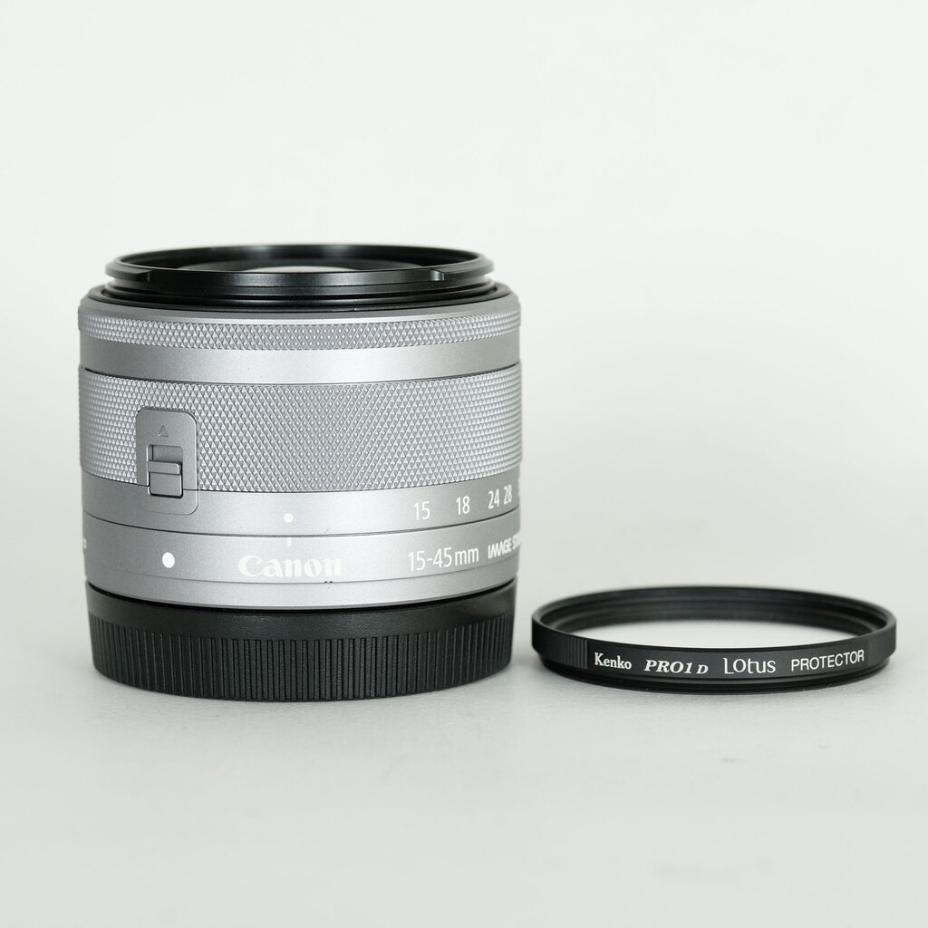 Canon EF-M15-45mm F3.5-6.3 IS STMの出品 | ONE SCENE（ワン