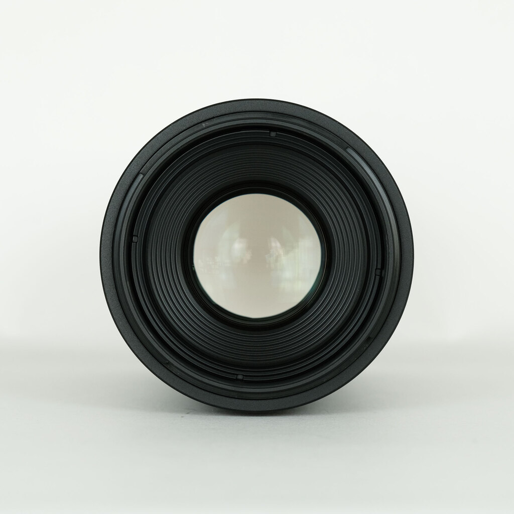 Canon RF100mm F2.8 L MACRO IS USM Canon RF100mm F2.8 L MACRO IS USM