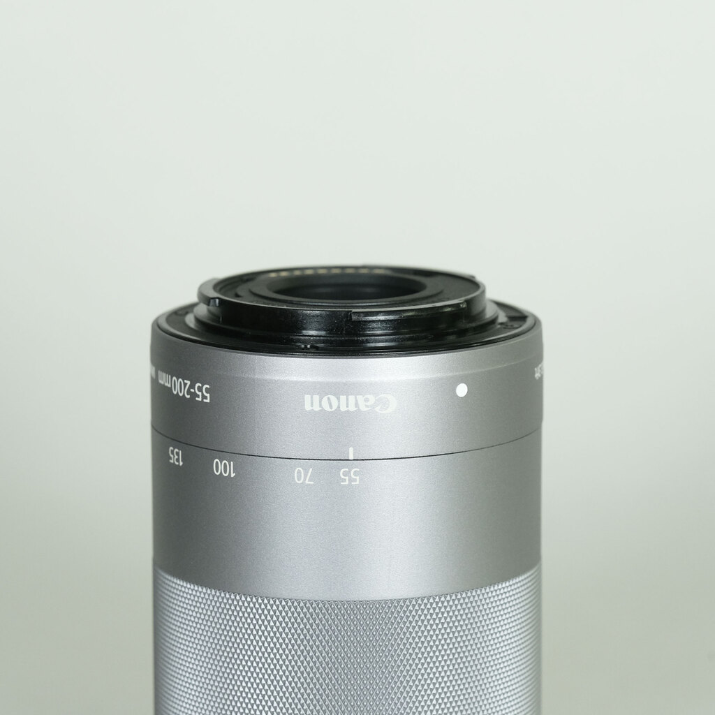 Canon EF-M55-200mm F4.5-6.3 IS STM シルバー