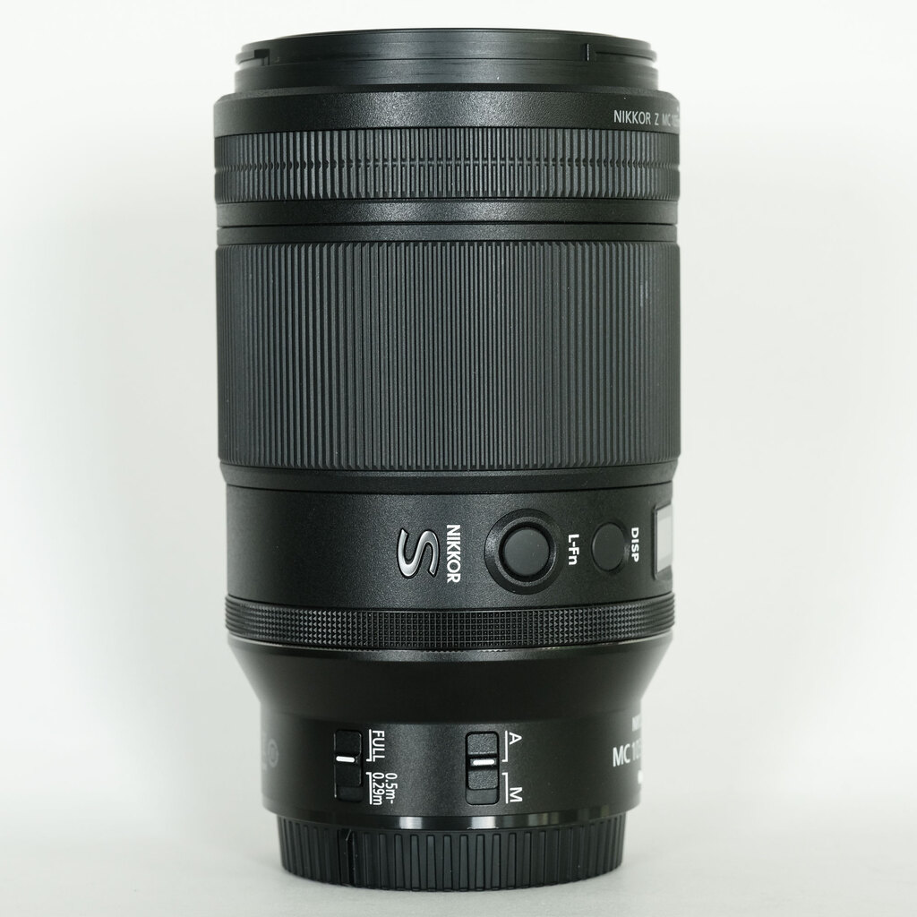 Nikon NIKKOR Z MC 105mm f/2.8 VR S Nikon NIKKOR Z MC 105mm f/2.8 VR S