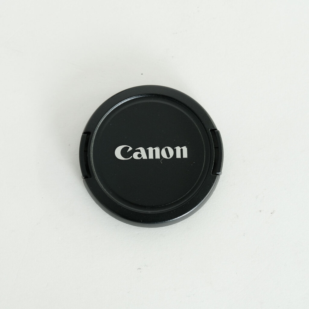 Canon EF40mm F2.8 STM Canon EF40mm F2.8 STM