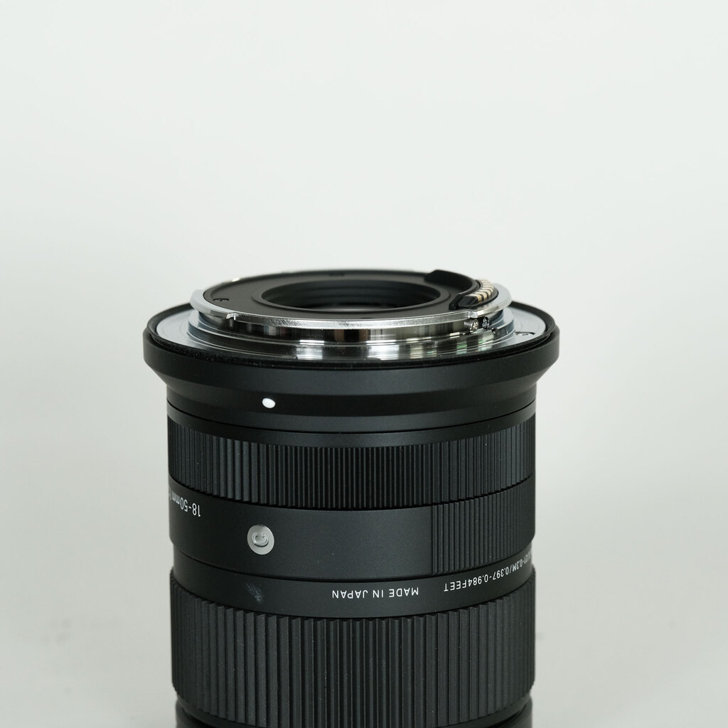 SIGMA 18-50mm F2.8 DC DN｜Contemporary [キヤノンRF用]