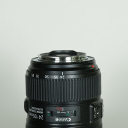 Canon EF24-105mm F4L IS II USM Canon EF24-105mm F4L IS II USM