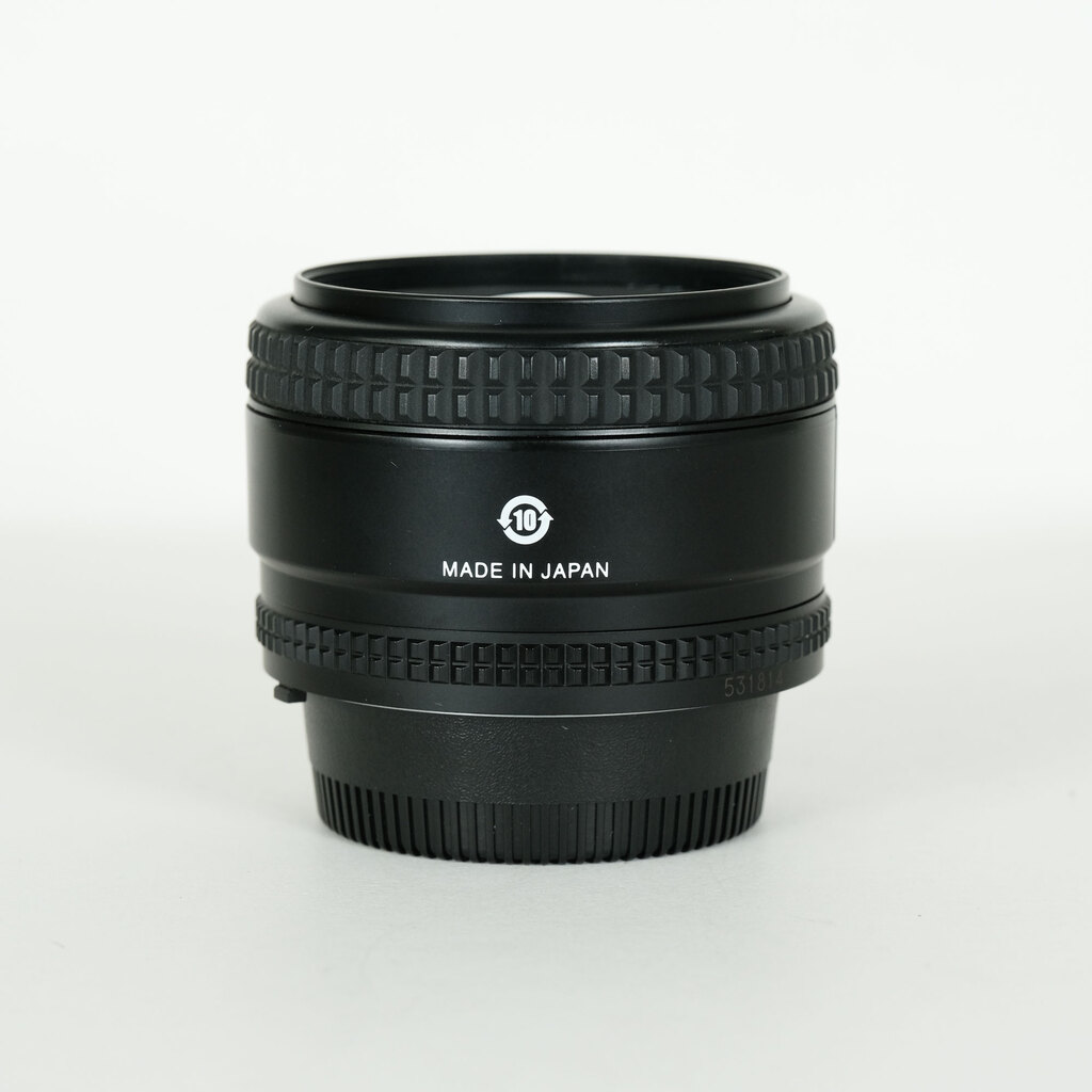 Nikon Ai AF Nikkor 35mm F2D Nikon Ai AF Nikkor 35mm F2D