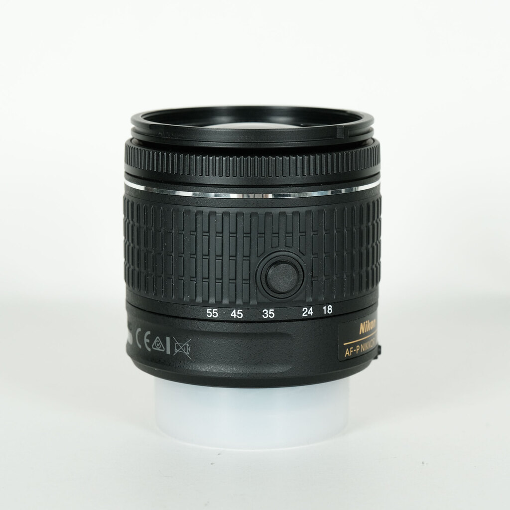 Nikon AF-P DX NIKKOR 18-55mm F3.5-5.6G VR Nikon AF-P DX NIKKOR 18-55mm F3.5-5.6G VR