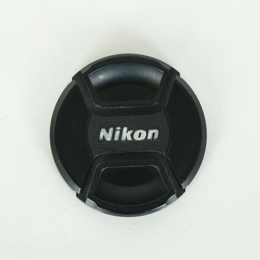 Nikon AF-S DX 18-70mm F3.5-4.5G(IF) Nikon AF-S DX 18-70mm F3.5-4.5G(IF)