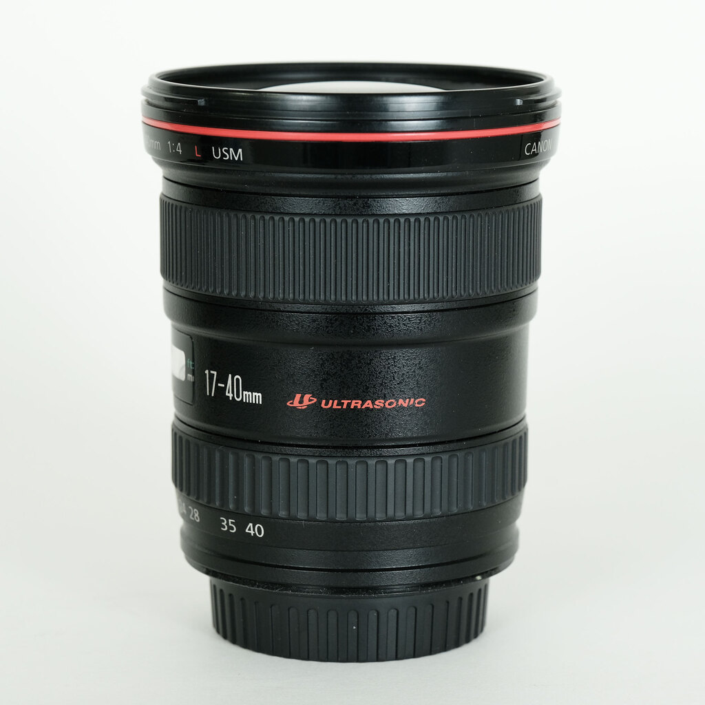 Canon EF17-40mm F4L USM Canon EF17-40mm F4L USM