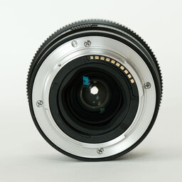 SONY FE 40mm F2.5 G SEL40F25G SONY FE 40mm F2.5 G SEL40F25G