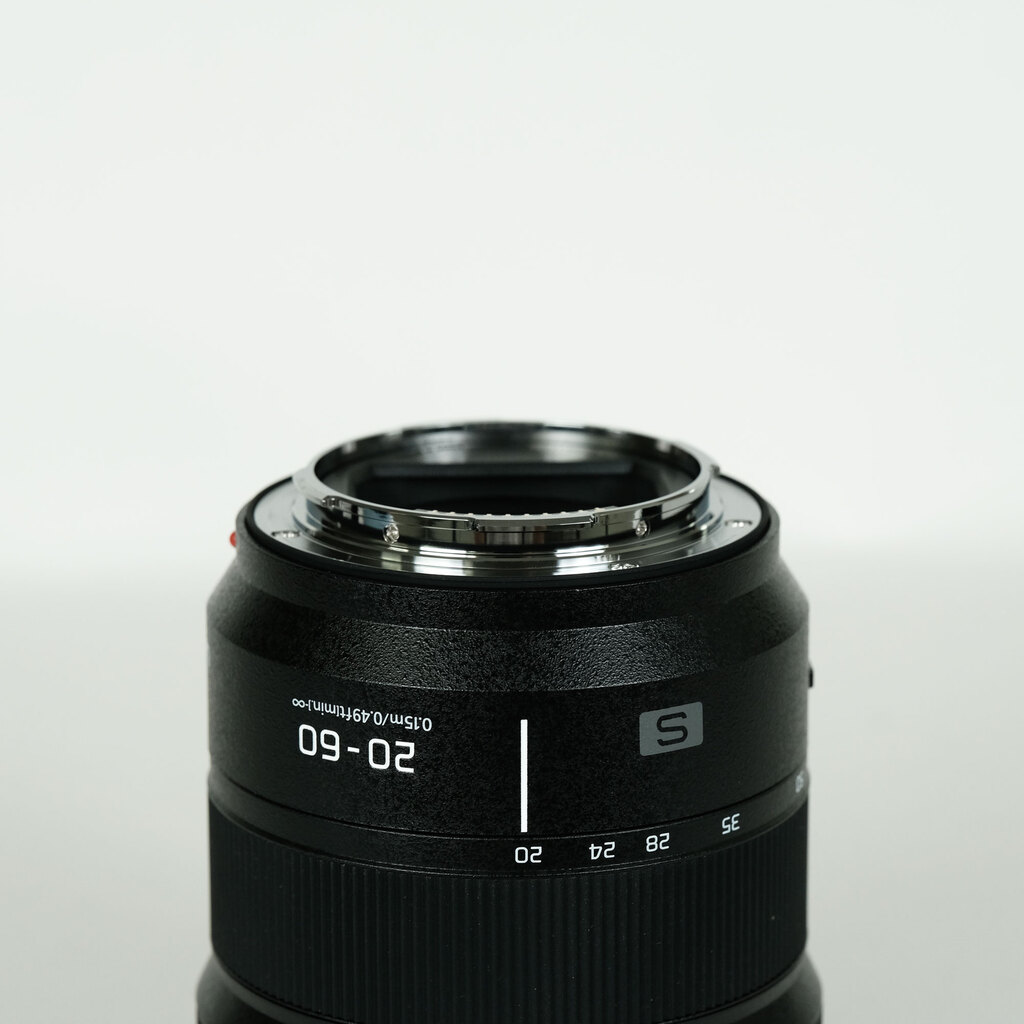 Panasonic LUMIX S 20-60mm F3.5-5.6