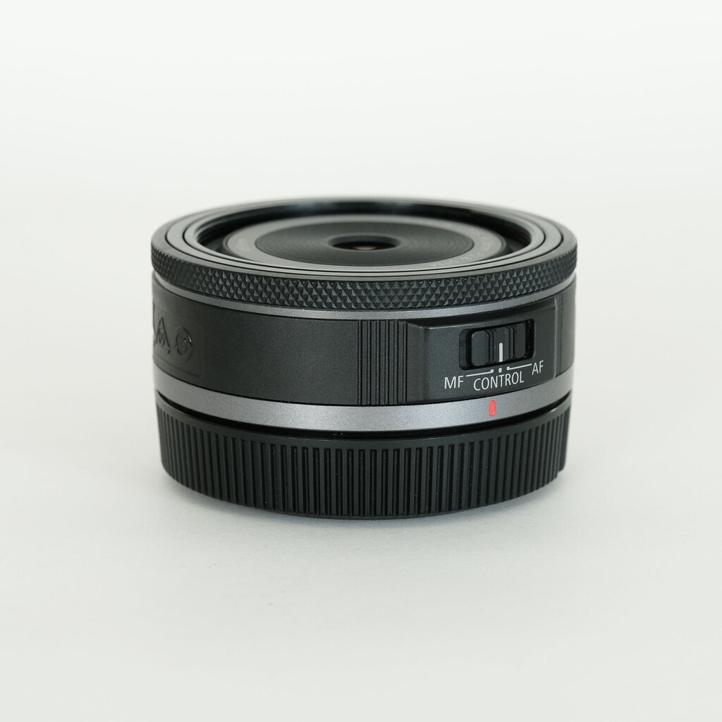 Canon RFレンズ／RF28mm F2.8 STM 極美品・送料込おまけ有り 新品)Canon (キヤノン) RF28mm F2.8 STM（商品ID：4549292219487
