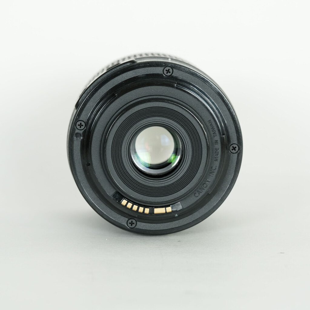 Canon EF-S18-55mm F3.5-5.6 IS STM