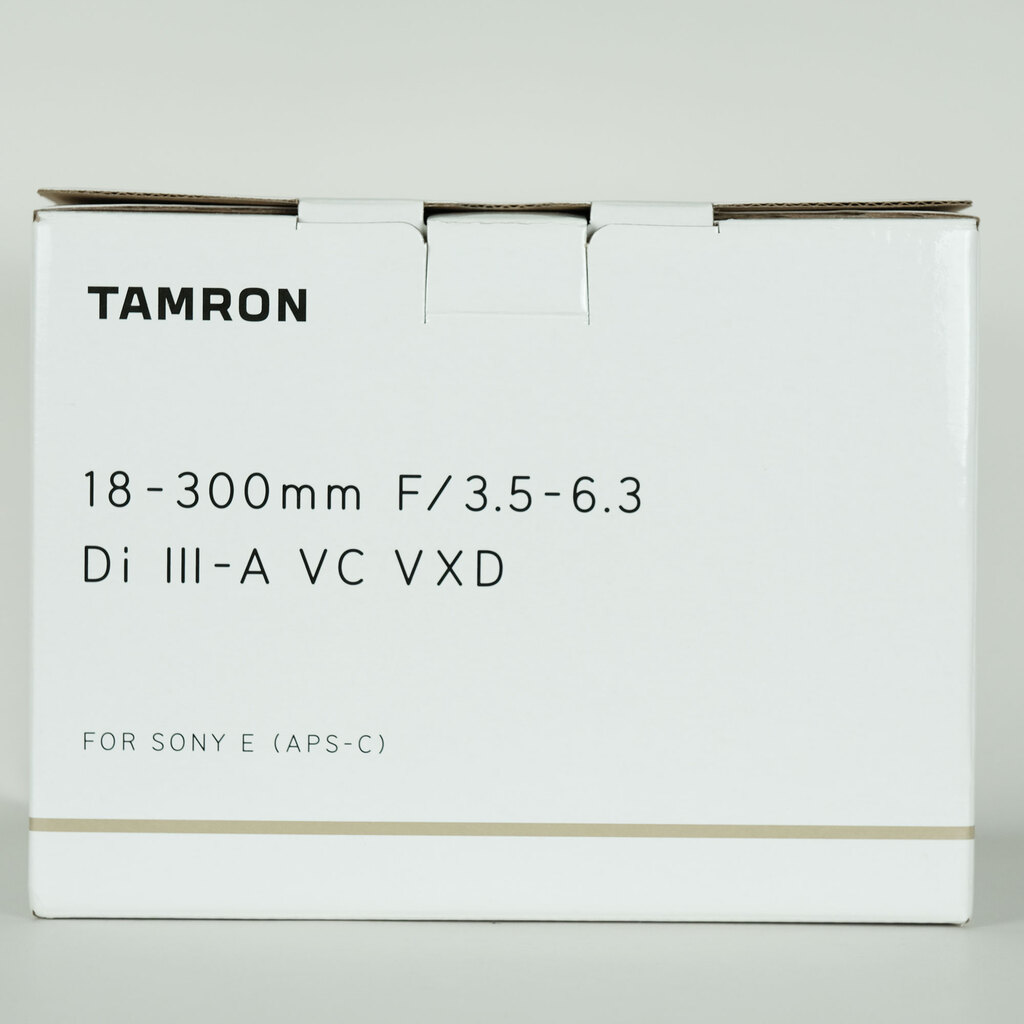 TAMRON 18-300mm F/3.5-6.3 Di III-A VC VXD (Model B061) [ソニーE用]