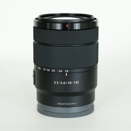 SONY E 18-135mm F3.5-5.6 OSS SEL18135