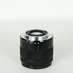 Panasonic LUMIX G VARIO 35-100mm / F4.0-5.6 ASPH. / MEGA O.I.S. Panasonic LUMIX G VARIO 35-100mm / F4.0-5.6 ASPH. / MEGA O.I.S.
