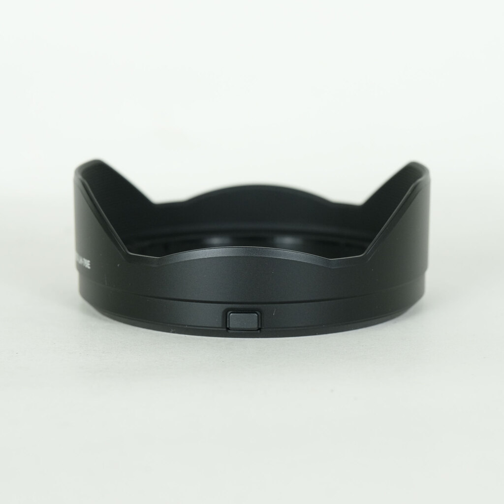 OLYMPUS M.ZUIKO DIGITAL ED 8‑25mm F4.0 PRO OLYMPUS M.ZUIKO DIGITAL ED 8‑25mm F4.0 PRO