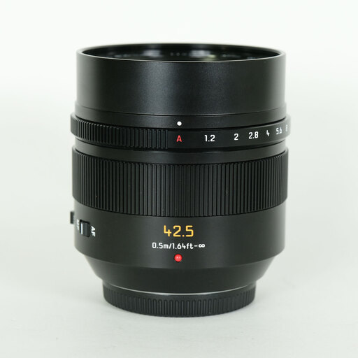 Panasonic LEICA DG NOCTICRON 42.5mm / F1.2 ASPH. / POWER O.I.S.