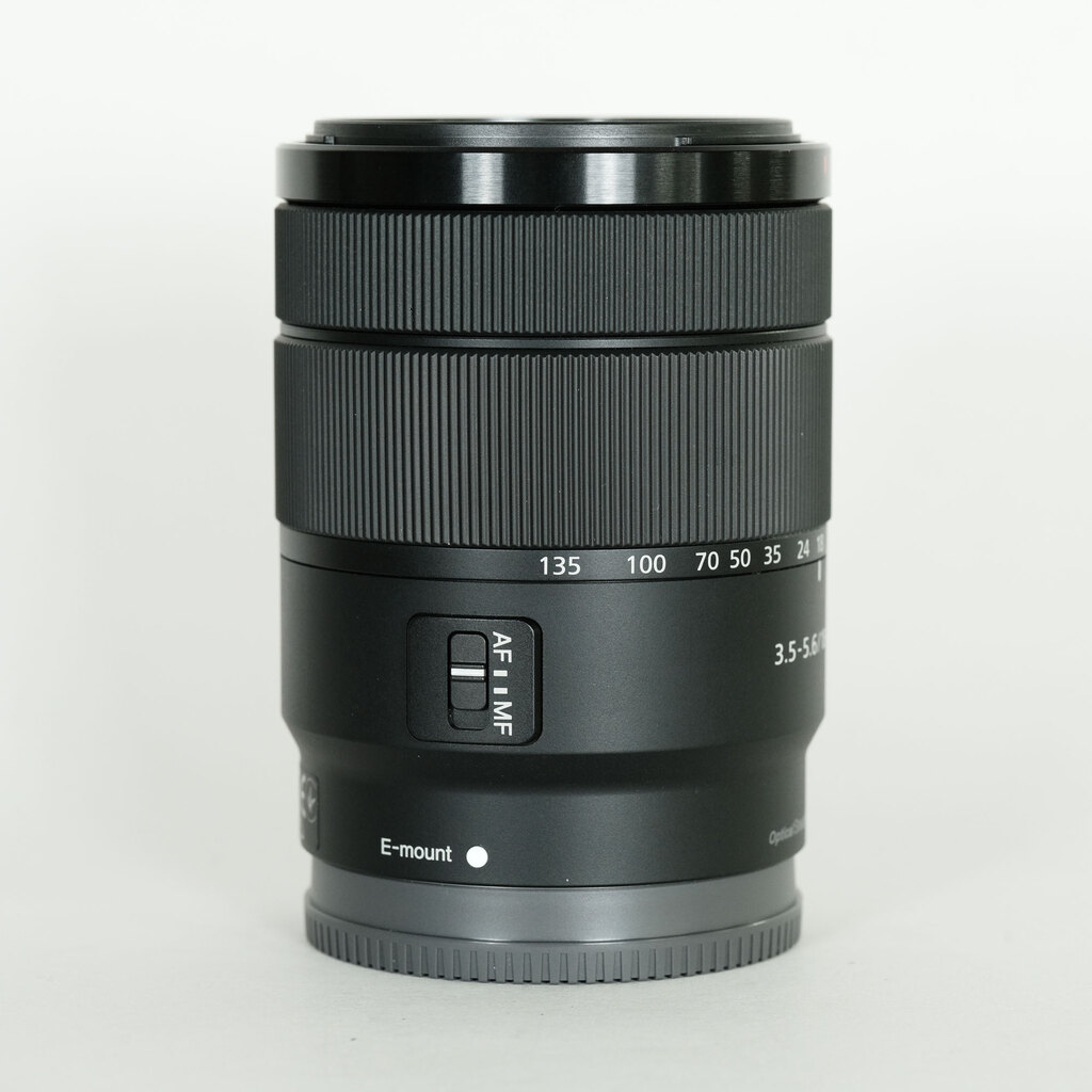 SONY E 18-135mm F3.5-5.6 OSS SEL18135