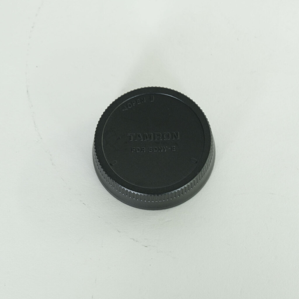 TAMRON 20mm F/2.8 Di III OSD M1:2 (Model F050) [ソニーE用]