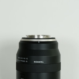 TAMRON 18-300mm F/3.5-6.3 Di III-A VC VXD (Model B061) [フジフイルムX用]