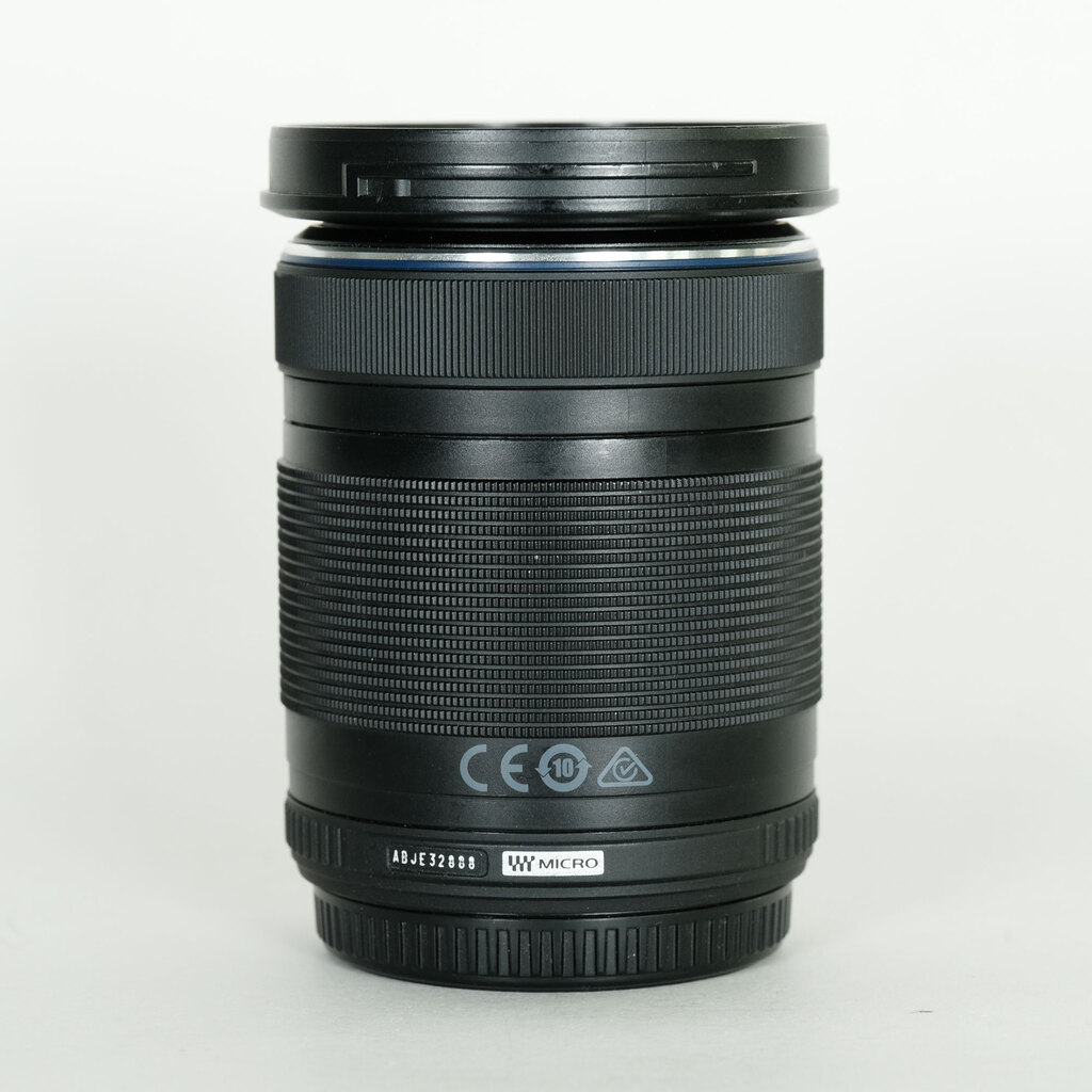 OLYMPUS M.ZUIKO DIGITAL ED 40-150mm F4.0-5.6 R OLYMPUS M.ZUIKO DIGITAL ED 40-150mm F4.0-5.6 R