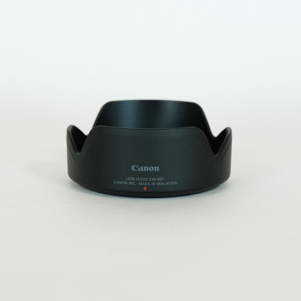 キャノン RFレンズ RF-S18-150mm  ジャンク品 Canon RF-S18-150mm F3.5-6.3 IS STMの出品 | ONE SCENE（ワン