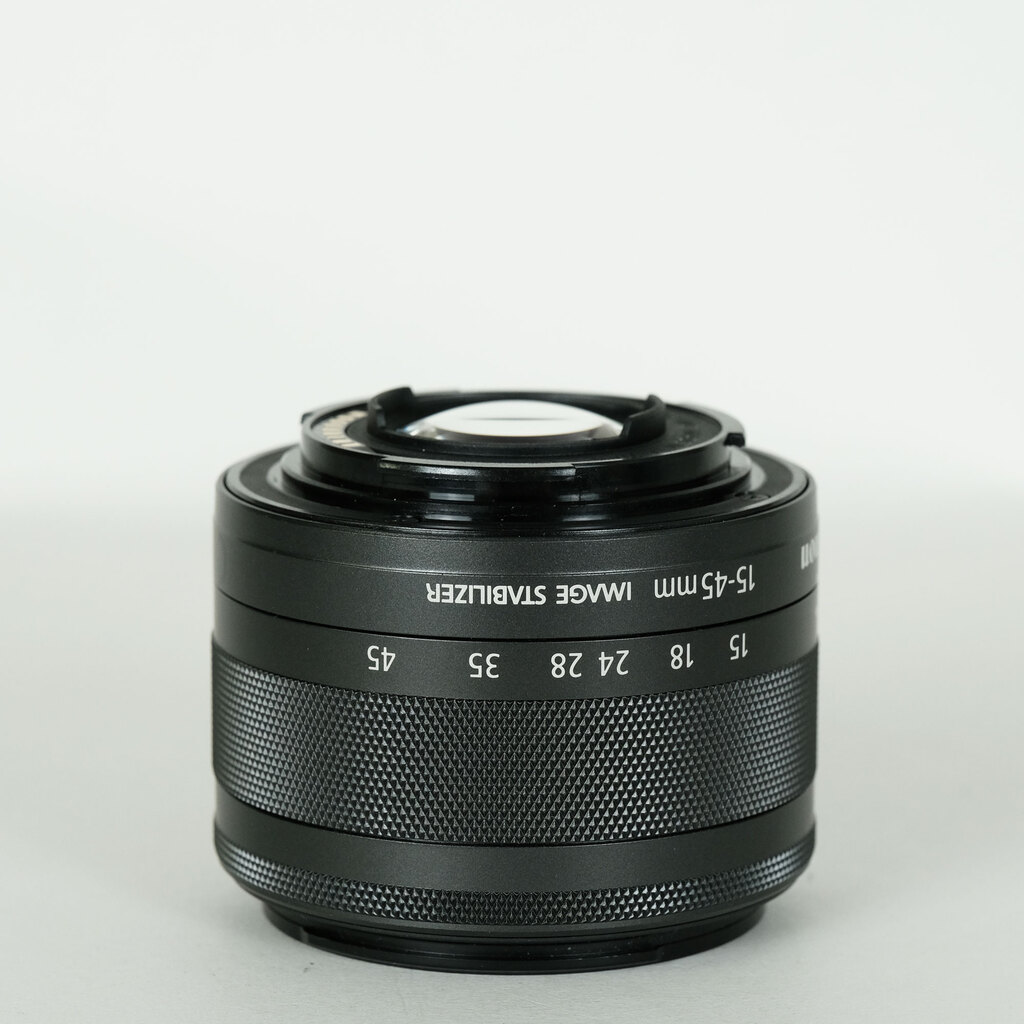 Canon EF-M15-45mm F3.5-6.3 IS STM