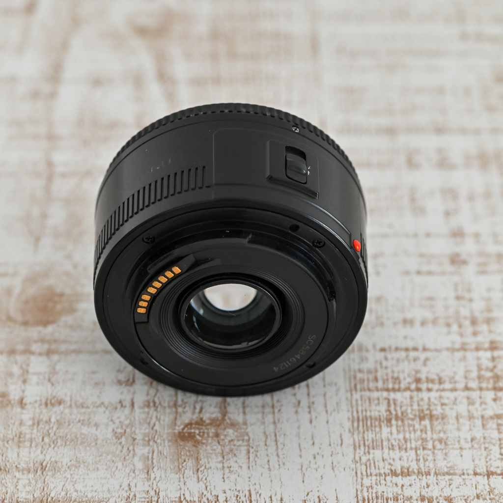 YONGNUO YN50mm F1.8 [キヤノンEF用]