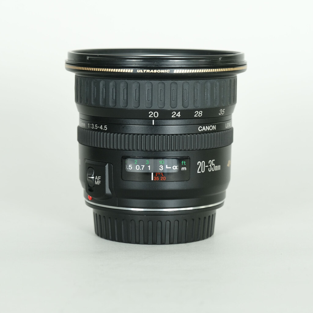 Canon EF20-35mm F3.5-4.5 USM