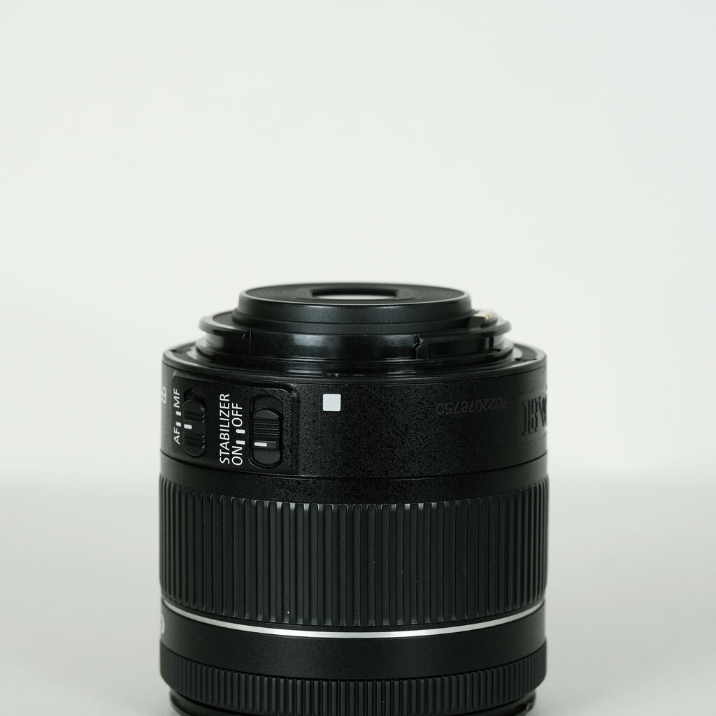Canon EF-S18-55mm F4-5.6 IS STM