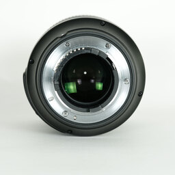 Nikon AF-S VR Micro-Nikkor 105mm f/2.8G IF-ED Nikon AF-S VR Micro-Nikkor 105mm f/2.8G IF-ED