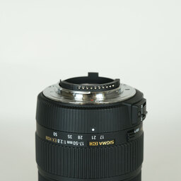 SIGMA 17-50mm F2.8 EX DC OS HSM (ニコンF用)