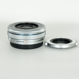 OLYMPUS M.ZUIKO DIGITAL ED 14-42mm F3.5-5.6 EZ シルバー