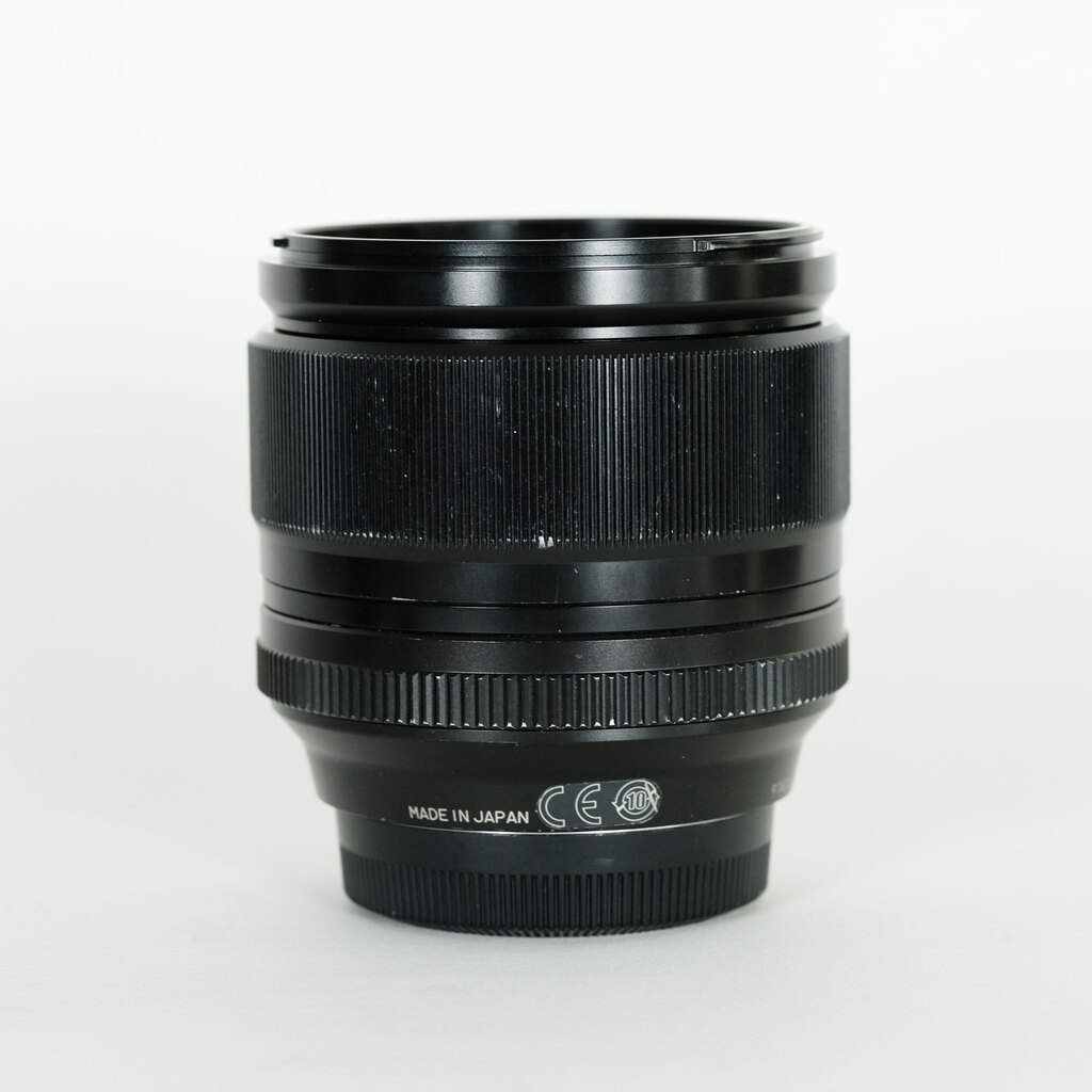 FUJIFILM XF56mmF1.2 R FUJIFILM XF56mmF1.2 R