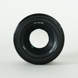 SONY FE 50mm F1.8 SEL50F18F SONY FE 50mm F1.8 SEL50F18F