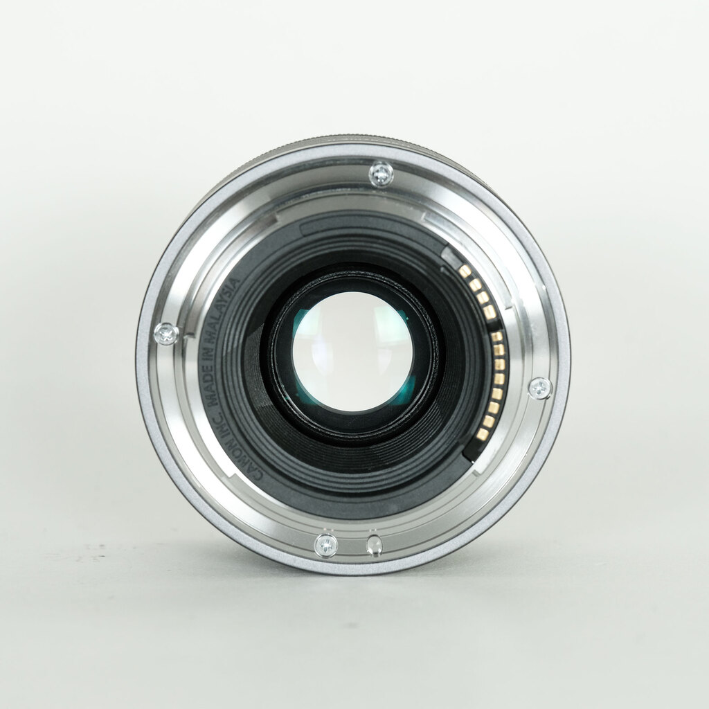 Canon RF50mm F1.8 STM Canon RF50mm F1.8 STM