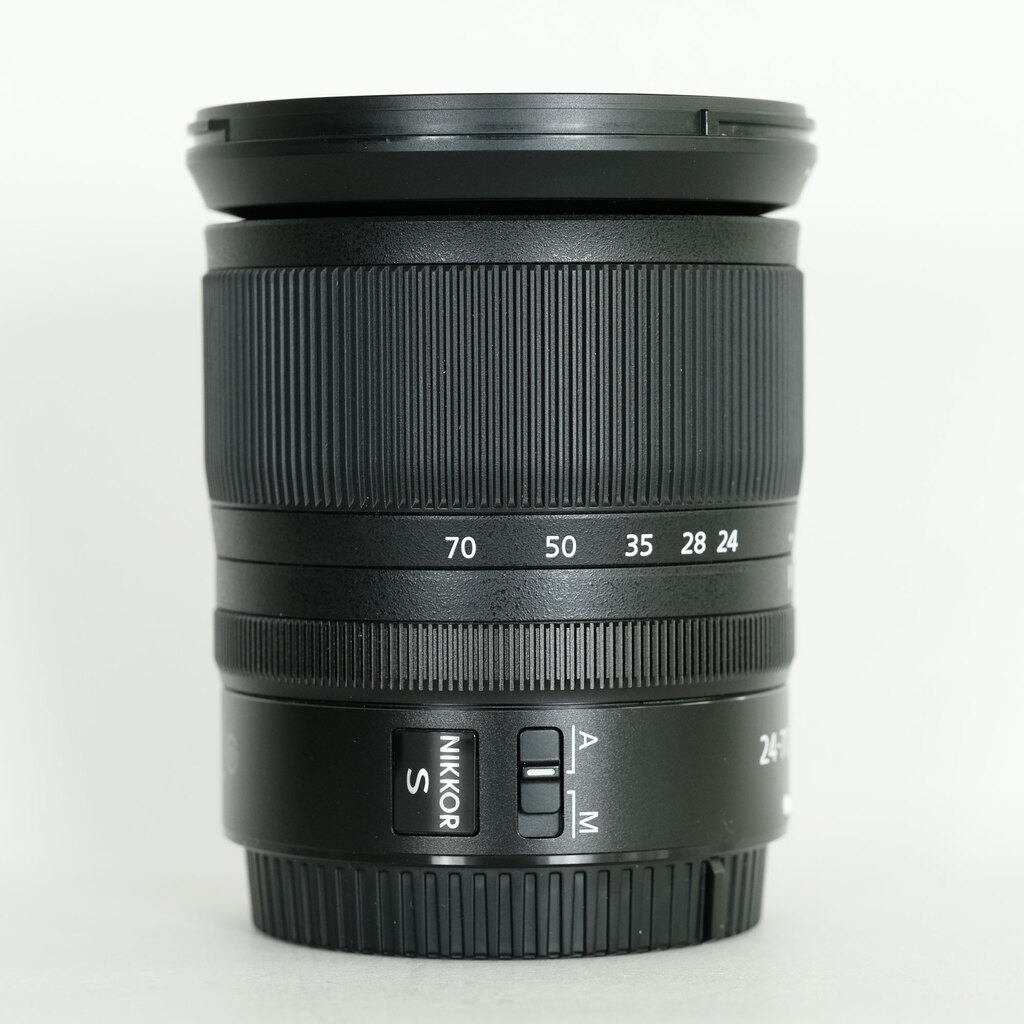 Nikon NIKKOR Z 24-70mm f/4 S Nikon NIKKOR Z 24-70mm f/4 S