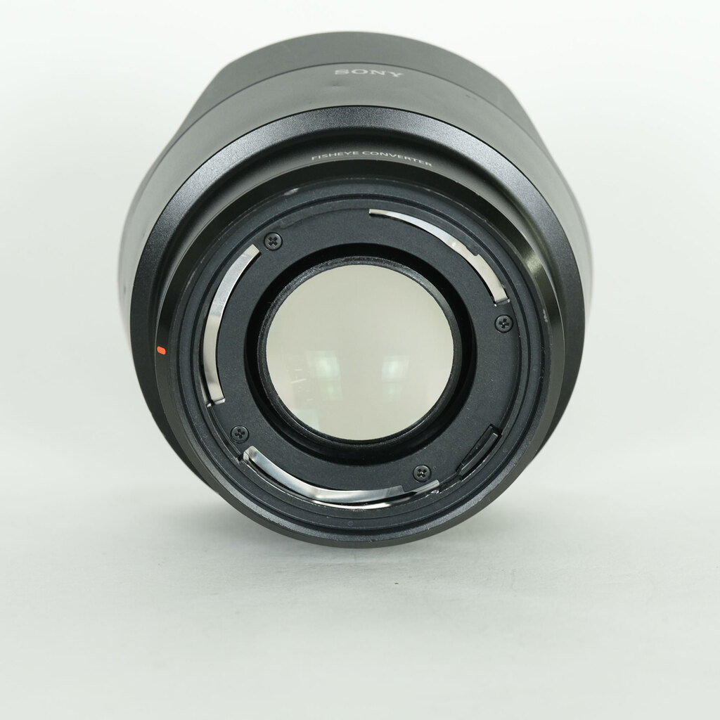 SONY FE 28mm F2 SEL28F20