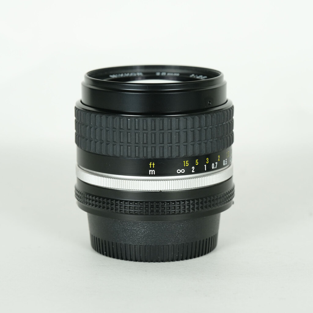 Nikon Ai Nikkor 28mm F2.8S Nikon Ai Nikkor 28mm F2.8S