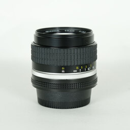 Nikon Ai Nikkor 28mm F2.8S Nikon Ai Nikkor 28mm F2.8S