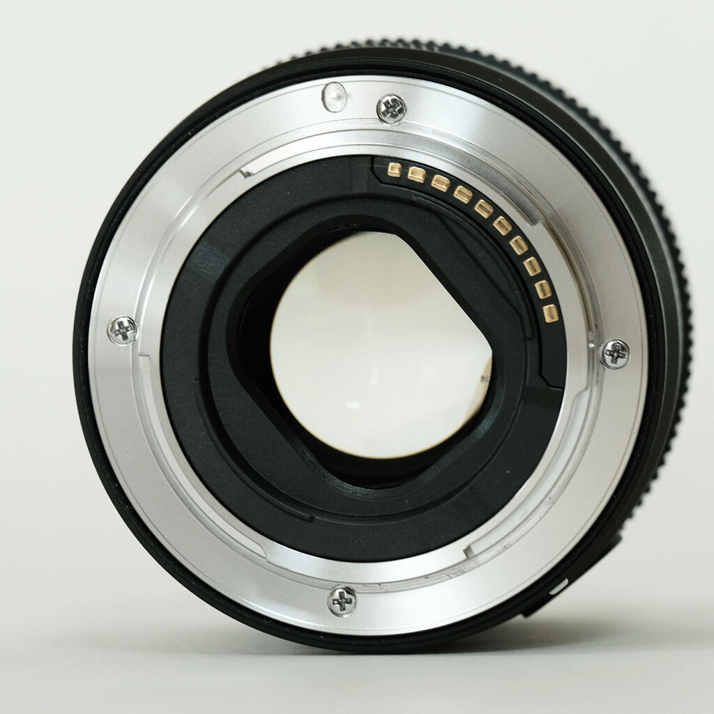 セール【美品】SONY E 15mm F1.4 G レンズ　SEL15F14G 新品)SONY (ソニー) E 15mm F1.4 G SEL15F14G（商品ID