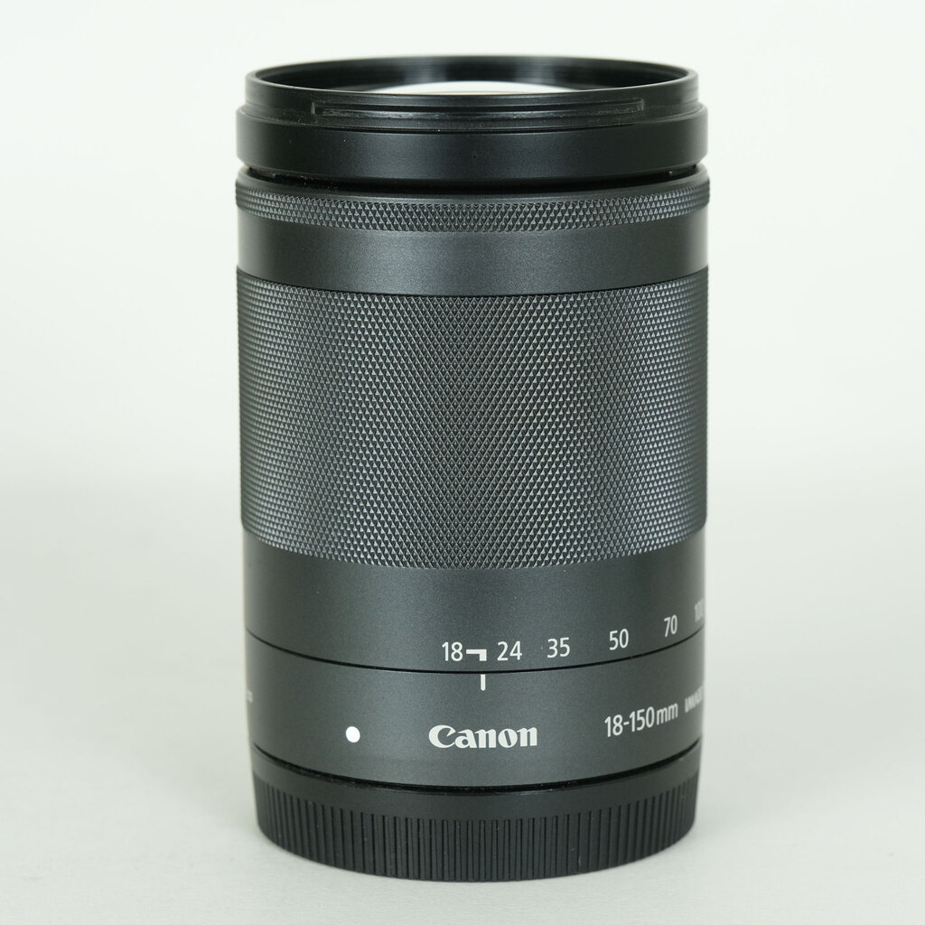 Canon EF-M18-150mm F3.5-6.3 IS STM Canon EF-M18-150mm F3.5-6.3 IS STM