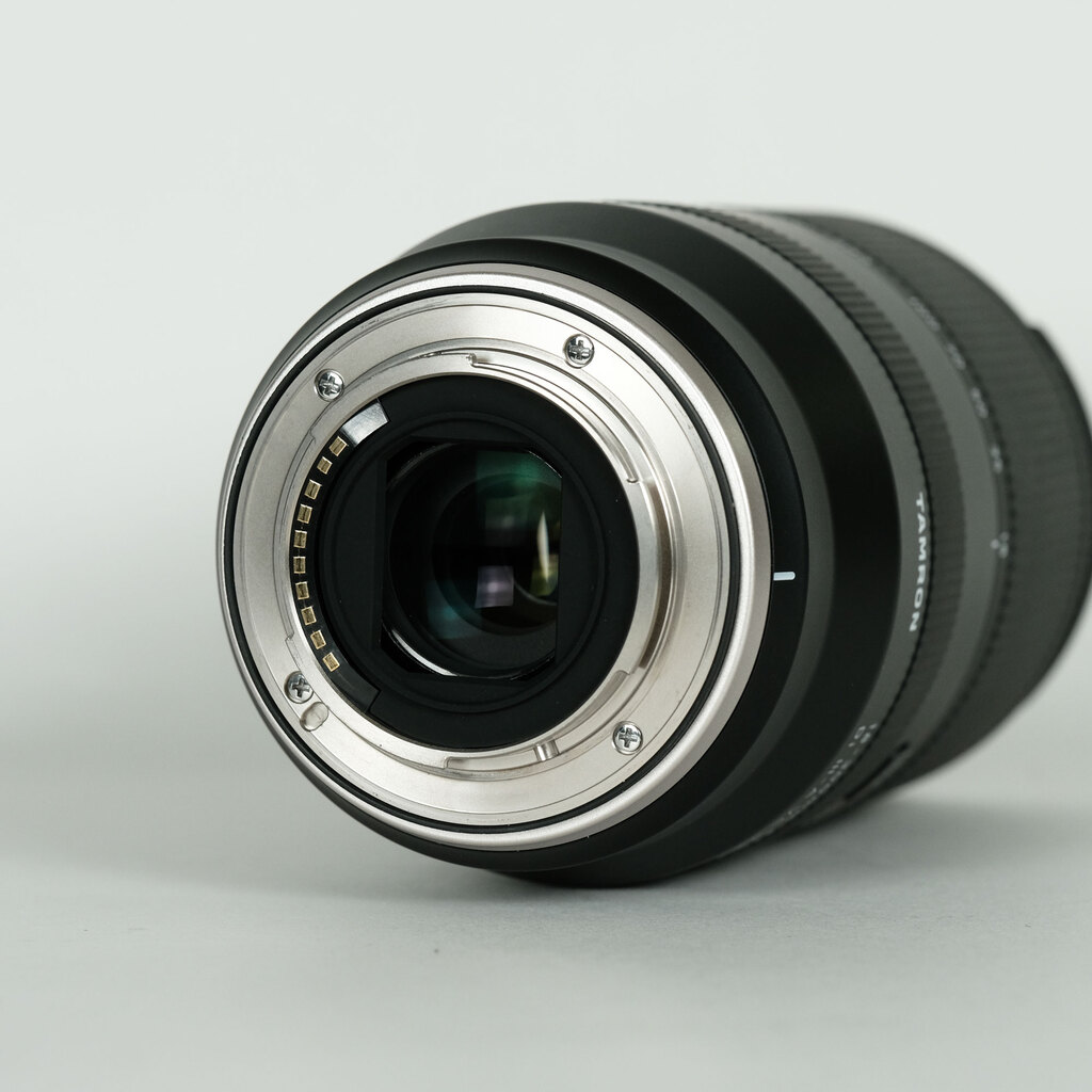 TAMRON 18-300mm F/3.5-6.3 Di III-A VC VXD (Model B061) [フジフイルムX用]