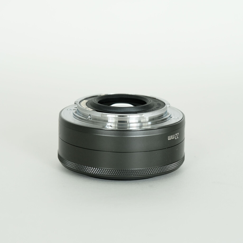 Canon EF-M22mm F2 STM Canon EF-M22mm F2 STM