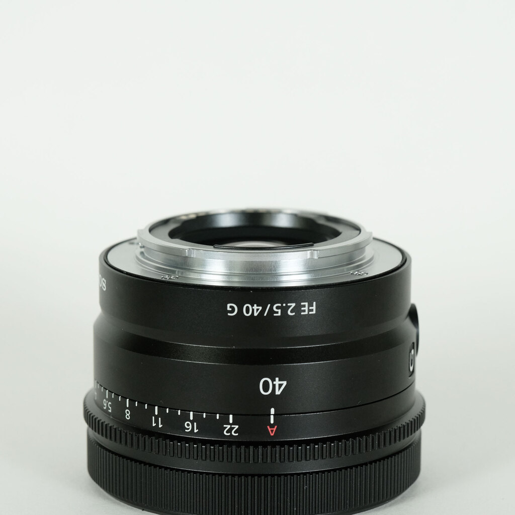 SONY FE 40mm F2.5 G SEL40F25G SONY FE 40mm F2.5 G SEL40F25G
