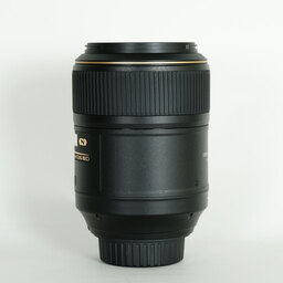 Nikon AF-S VR Micro-Nikkor 105mm f/2.8G IF-ED Nikon AF-S VR Micro-Nikkor 105mm f/2.8G IF-ED
