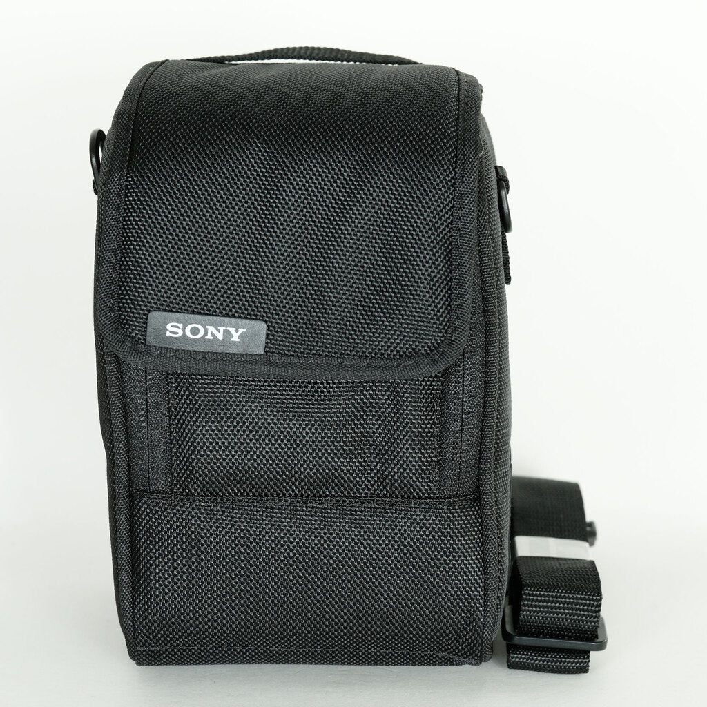 SONY FE 135mm F1.8 GM SEL135F18GM